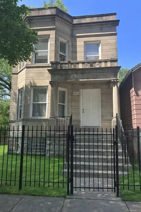 5320 S Carpenter St, Chicago, IL 60609