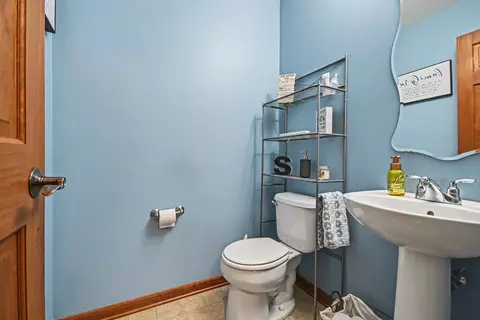 Bath - 14517 Meadow Ln, Plainfield, IL 60544 photo 1 of 4