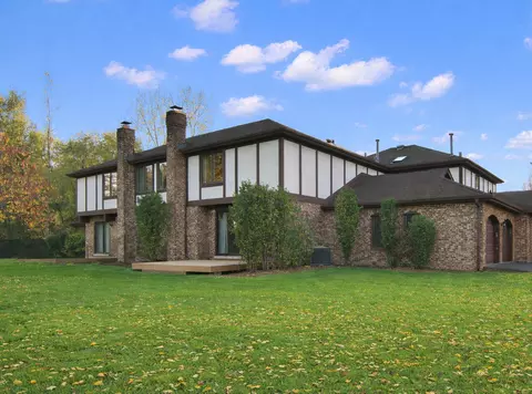 12249 S Arbor Trl #G2, Palos Heights, IL 60463