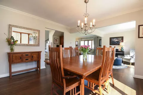 Dining - 349 Blackhawk Rd, Riverside, IL 60546 photo 2 of 2