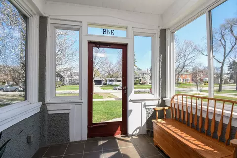 Exterior - 349 Blackhawk Rd, Riverside, IL 60546 photo 2 of 7