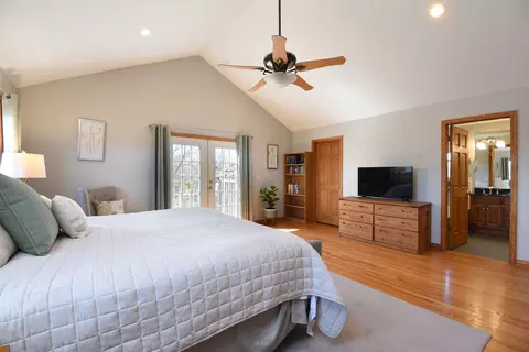 Bedroom - 349 Blackhawk Rd, Riverside, IL 60546 photo 3 of 4