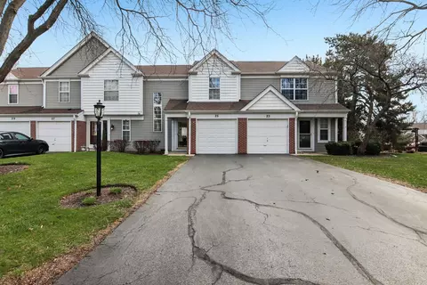 25 N Oltendorf Rd, Streamwood, IL 60107