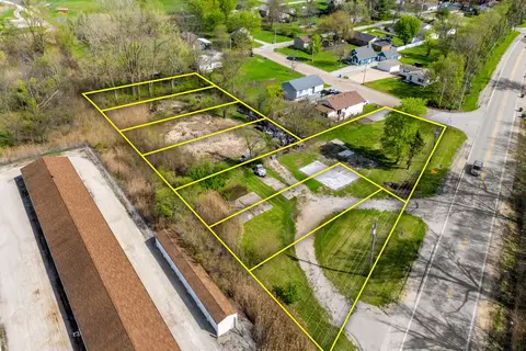 201 N 2nd Ave, Carbon Cliff, IL 61239
