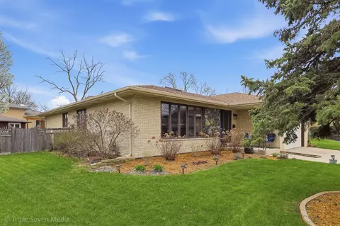 Exterior - 15417 Maple Ct, Oak Forest, IL 60452 photo 4 of 4