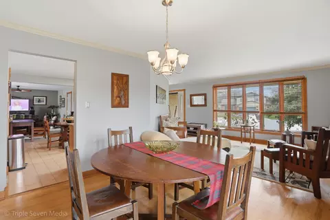 Dining - 15417 Maple Ct, Oak Forest, IL 60452 photo 2 of 3