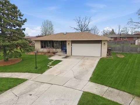 View/Area - 15417 Maple Ct, Oak Forest, IL 60452 photo 12 of 12