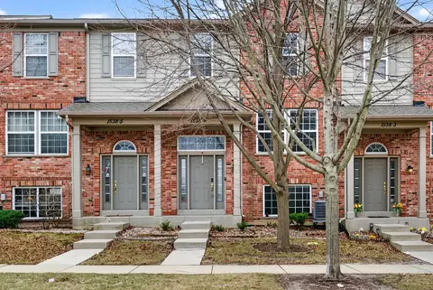 1538 Bristol Ln #4, Wood Dale, IL 60191
