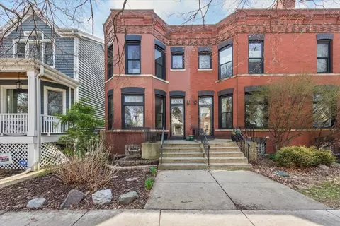 2159 W Wilson Ave, Chicago, IL 60625