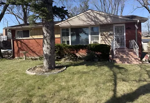 249 Eddy St, Chicago Heights, IL 60411