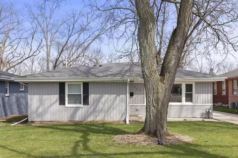 Exterior - 115 N Pierce Ave, Wheaton, IL 60187 photo 6 of 6