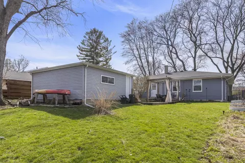 Exterior - 115 N Pierce Ave, Wheaton, IL 60187 photo 5 of 6