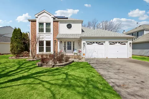 144 N Fiore Pkwy, Vernon Hills, IL 60061