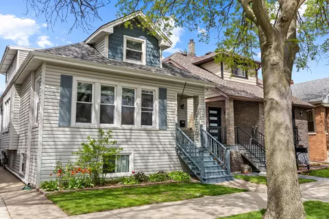5212 W Berenice Ave, Chicago, IL 60641