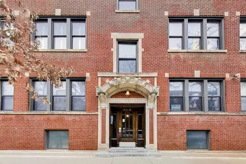 1408 W Catalpa Ave #3, Chicago, IL 60640