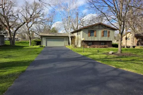 6125 S Kilkenny Dr, Crystal Lake, IL 60014