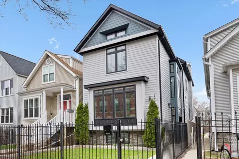 2514 W Moffat St, Chicago, IL 60647