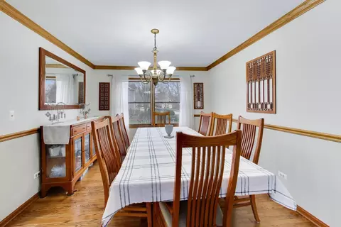 Dining - 873 Hampton Dr, Carol Stream, IL 60188 photo 1 of 3