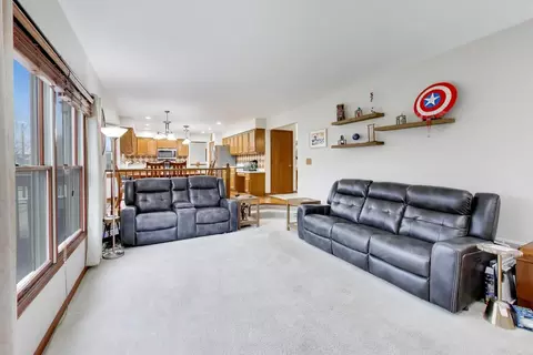 Other - 873 Hampton Dr, Carol Stream, IL 60188 photo 1 of 7
