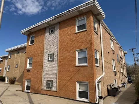 8000 Grand Ave #2N, River Grove, IL 60171