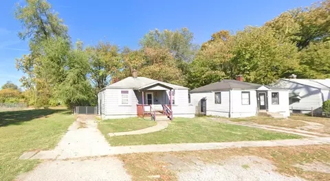 5423 Avon Pl, East St. Louis, IL 62204