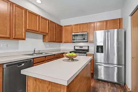 Kitchen - 3643 Daisy Ln, Elgin, IL 60124 photo 1 of 2