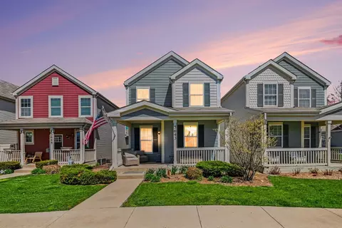 3643 Daisy Ln, Elgin, IL 60124