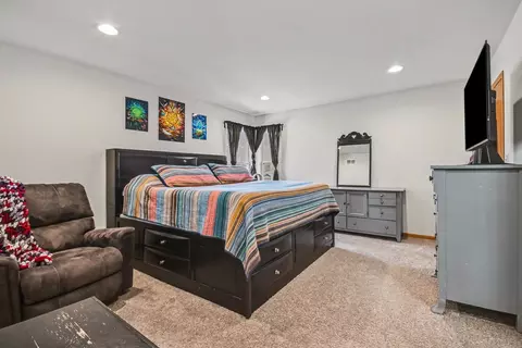 Bedroom - 3643 Daisy Ln, Elgin, IL 60124 photo 3 of 5