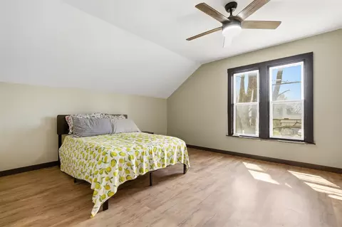 Bedroom - 1702 W Hovey Ave, Normal, IL 61761 photo 3 of 5
