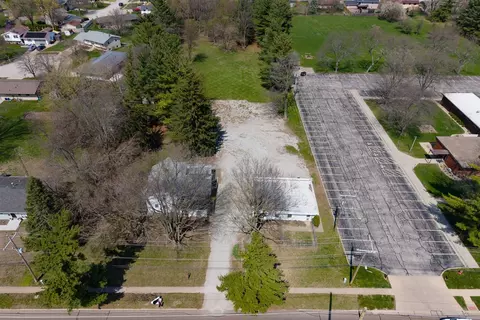 View/Area - 1702 W Hovey Ave, Normal, IL 61761 photo 1 of 6