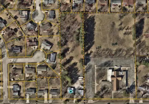 View/Area - 1702 W Hovey Ave, Normal, IL 61761 photo 6 of 6