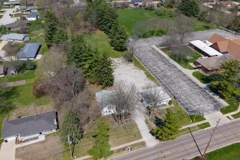 Exterior - 1702 W Hovey Ave, Normal, IL 61761 photo 12 of 15
