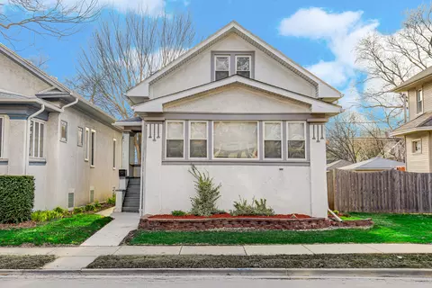 1040 N Austin Blvd, Oak Park, IL 60302