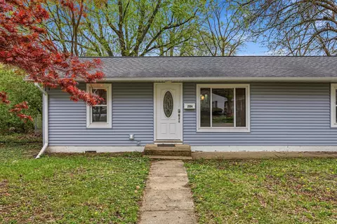 Exterior - 204 Flora Dr, Champaign, IL 61821 photo 3 of 6