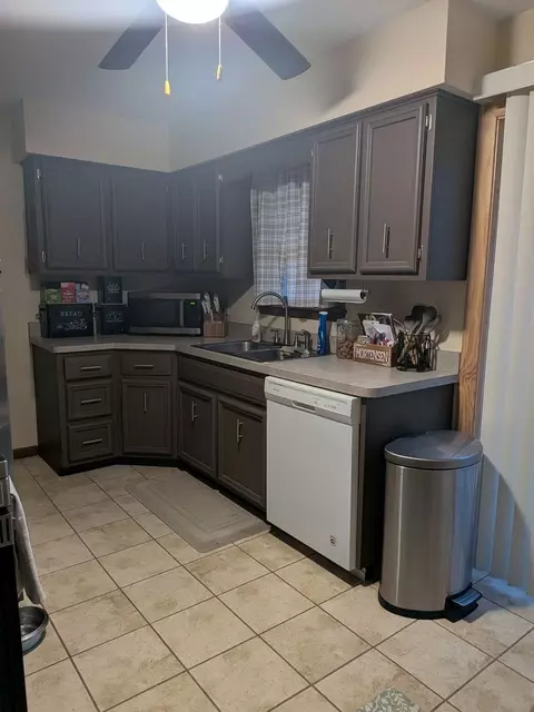 Kitchen - 205 W Seminole St, Dwight, IL 60420 photo 2 of 3