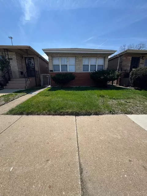 39 W 83rd St, Chicago, IL 60620