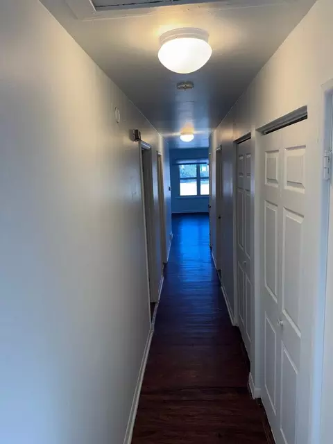 Entry Way - 39 W 83rd St, Chicago, IL 60620 photo 2 of 4