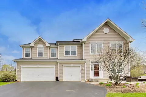 308 Cedar Ridge Dr, Lake Villa, IL 60046