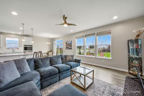 Other - 114 Abbott Ct, Bartlett, IL 60103 photo 3 of 7