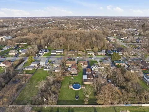 View/Area - 14426 Springfield Ave, Midlothian, IL 60445 photo 4 of 4