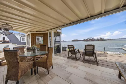 Exterior - 531 Circle Dr, Fox Lake, IL 60020 photo 15 of 23