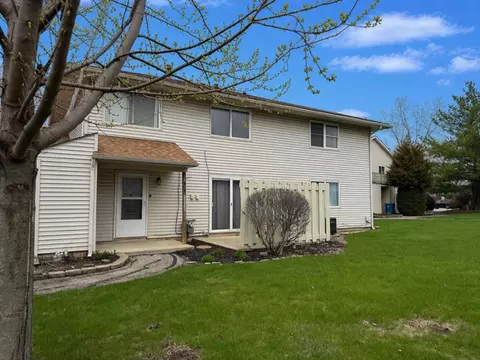 2338 Carnation Dr #1, Crest Hill, IL 60403