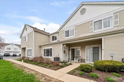 3239 Heather Glen Dr #3239, Aurora, IL 60504