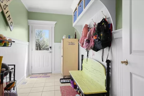 Entry Way - 25703 Blakely Ct, Plainfield, IL 60585 photo 5 of 8