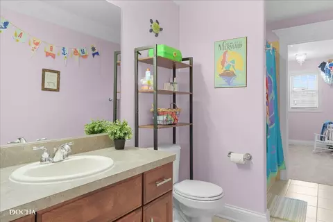 Bath - 25703 Blakely Ct, Plainfield, IL 60585 photo 4 of 6