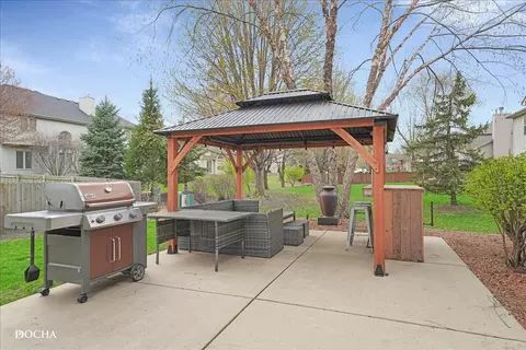 Exterior - 25703 Blakely Ct, Plainfield, IL 60585 photo 4 of 7