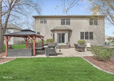 Exterior - 25703 Blakely Ct, Plainfield, IL 60585 photo 3 of 7