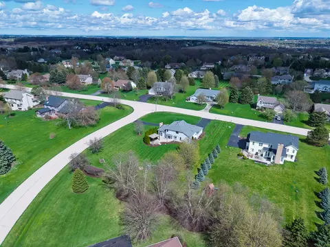 View/Area - 613 Silver Glen Rd, Mchenry, IL 60050 photo 7 of 7