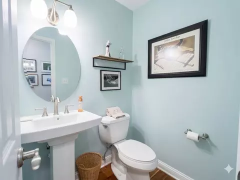 Bath - 613 Silver Glen Rd, Mchenry, IL 60050 photo 4 of 4