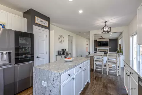 Kitchen - 2212 Baxter Ct, Elgin, IL 60123 photo 5 of 5